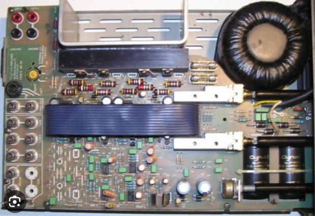 ampli por dentro